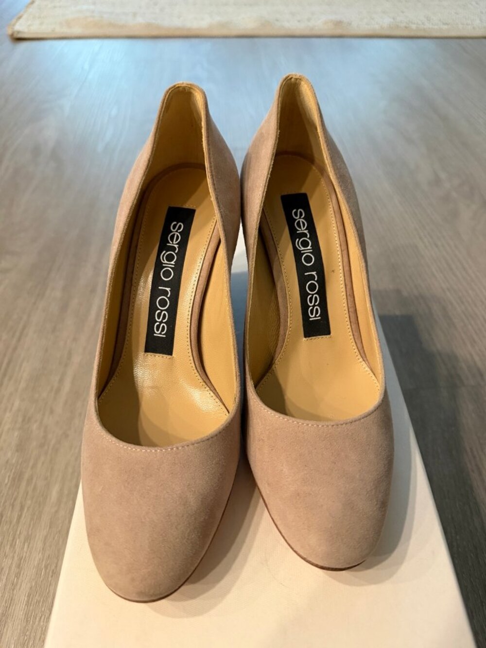 Sergio Rossi Pink Suede Block Heel Pumps EU 35